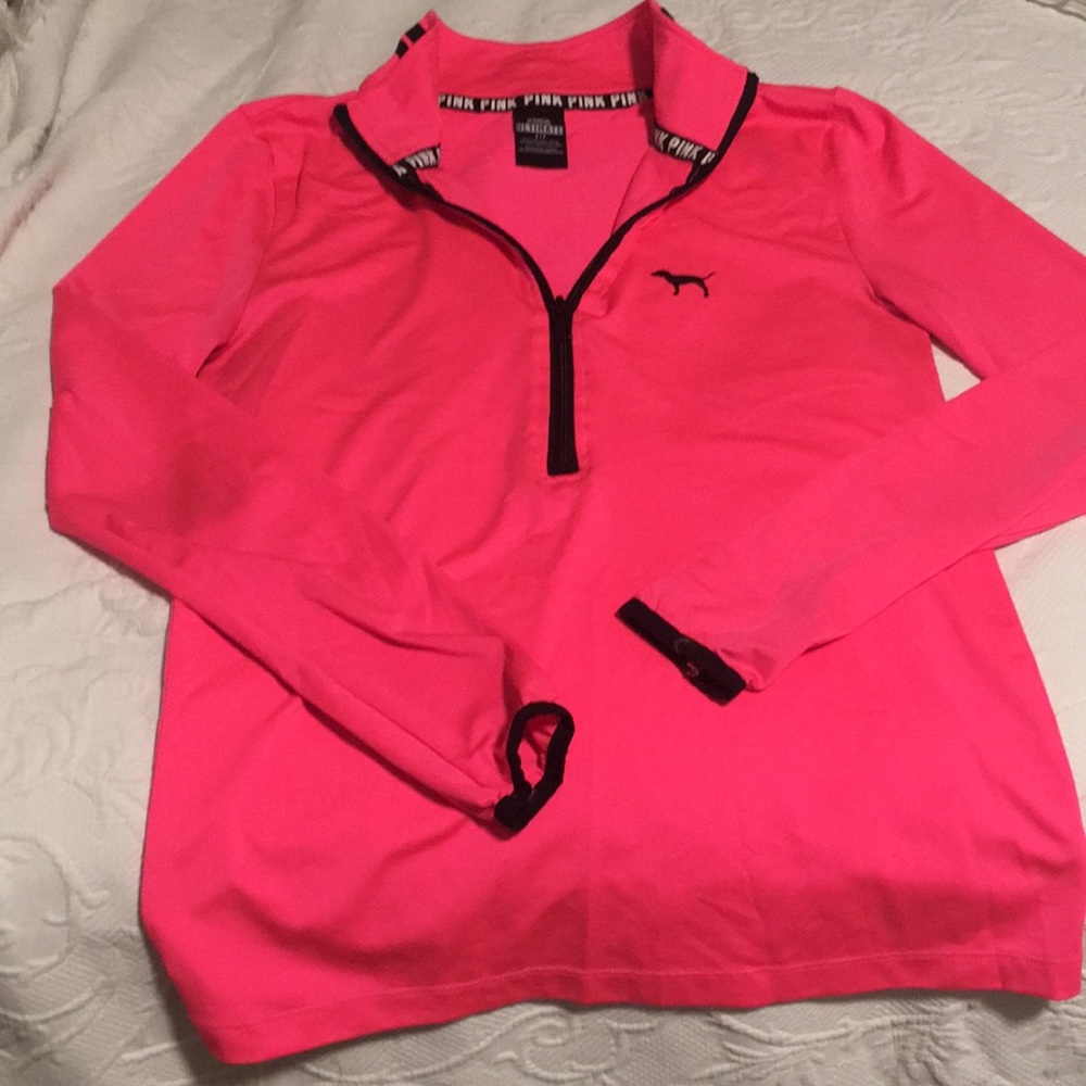 Athletic top
